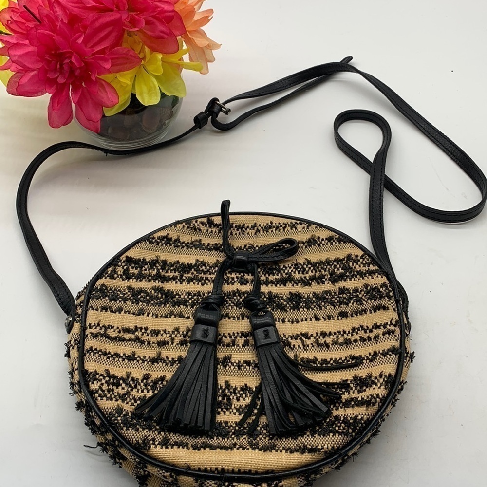 Patricia Nash Black Tan Round Crossbody Bag. LP1459
